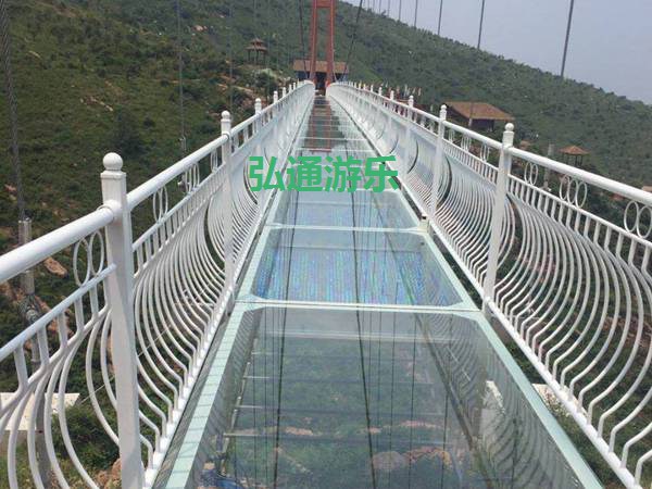 玻璃吊橋 玻璃吊橋
